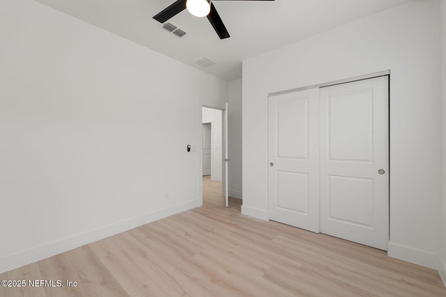 Spacious, unfurnished interior of a new home in , St. Augustine (Image 15).