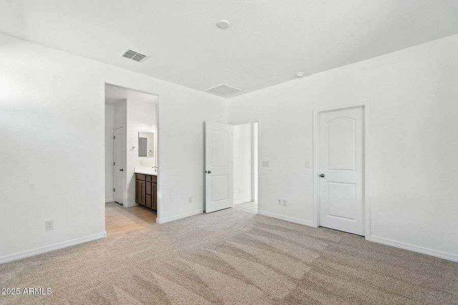 23-web-or-mls-Hilton-23 (3) 23-web-or-mls-Hilton-23 (3)