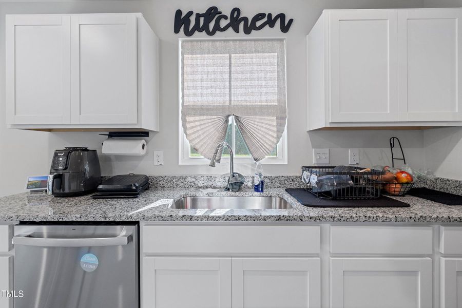 14-757 Jasmine St_0450