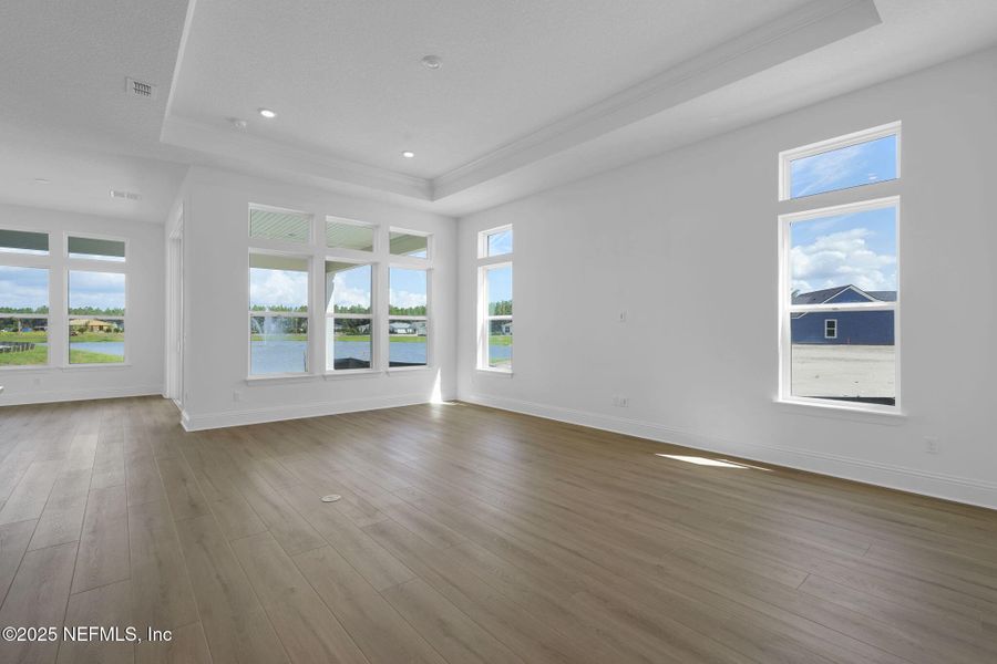 Spacious, unfurnished interior of a new home in Del Webb Saint Johns, St. Johns (Image 13).