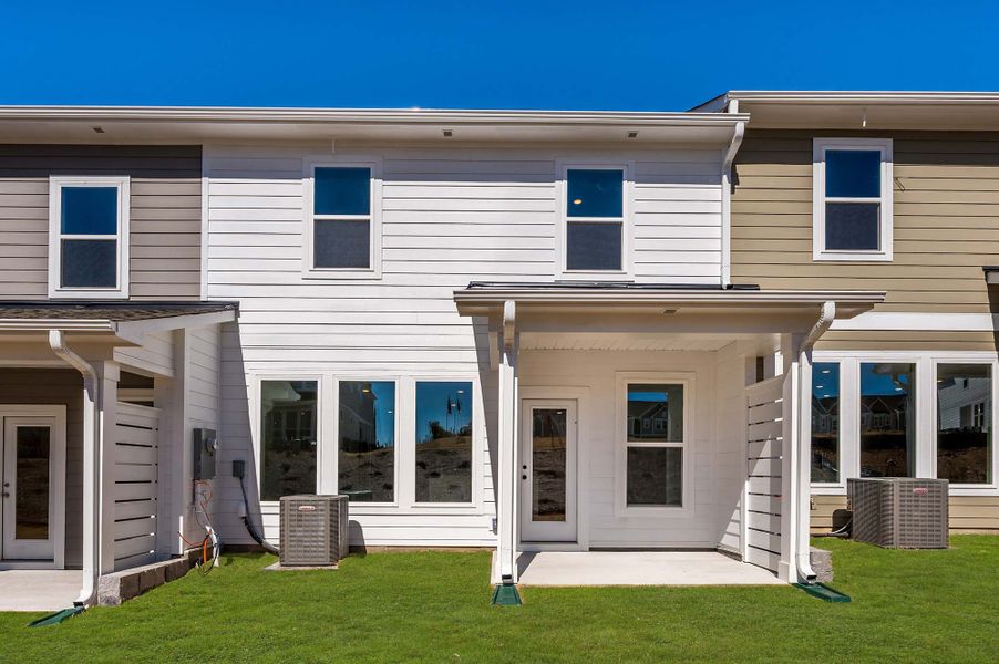 Representative exterior details of a home built from the The Thornhurst by David Weekley Homes in Westview Towns, Waxhaw (Image 2).