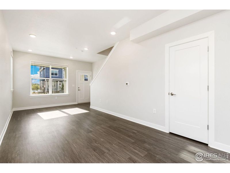 Spacious, unfurnished interior of a new home in , Fort Collins (Image 14).