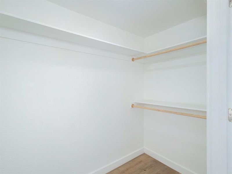 Spacious, unfurnished interior of a new home in , Brownwood (Image 26).