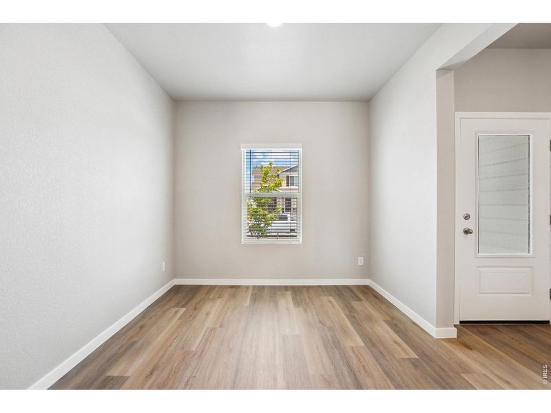 Spacious, unfurnished interior of a new home in , Severance (Image 13).