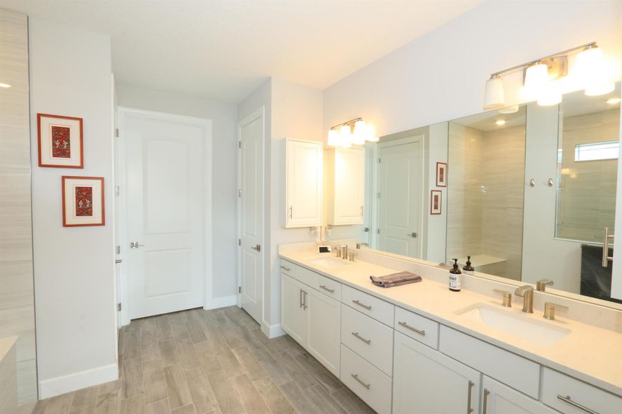 Furnished interior view inside a new home in Del Webb Tradition, Port St. Lucie (Image 11).