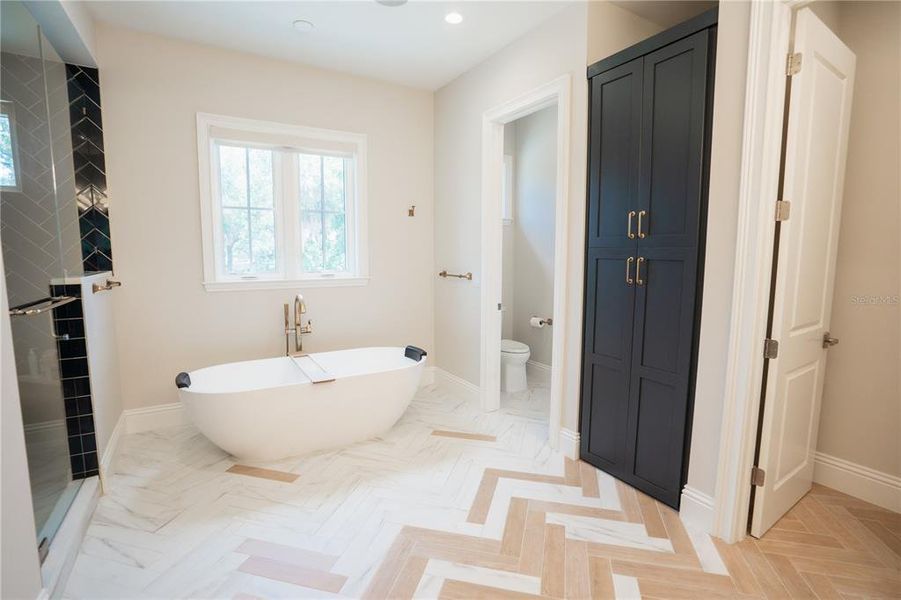 Furnished interior view inside a new home in , Tampa (Image 46).