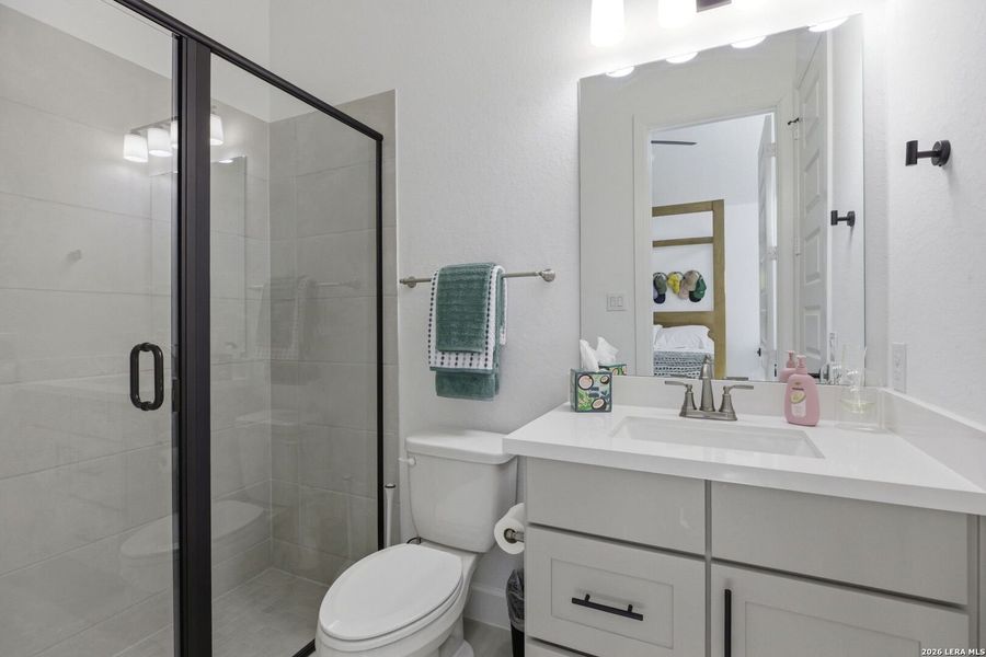 Furnished interior view inside a new home in Vintage Oaks, New Braunfels (Image 29).