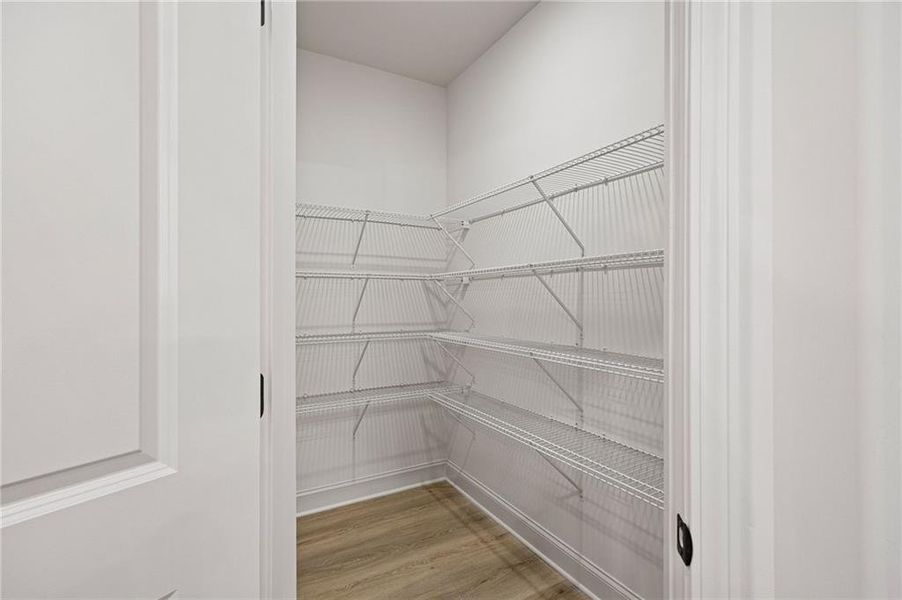 Spacious, unfurnished interior of a new home in , Dallas (Image 17).