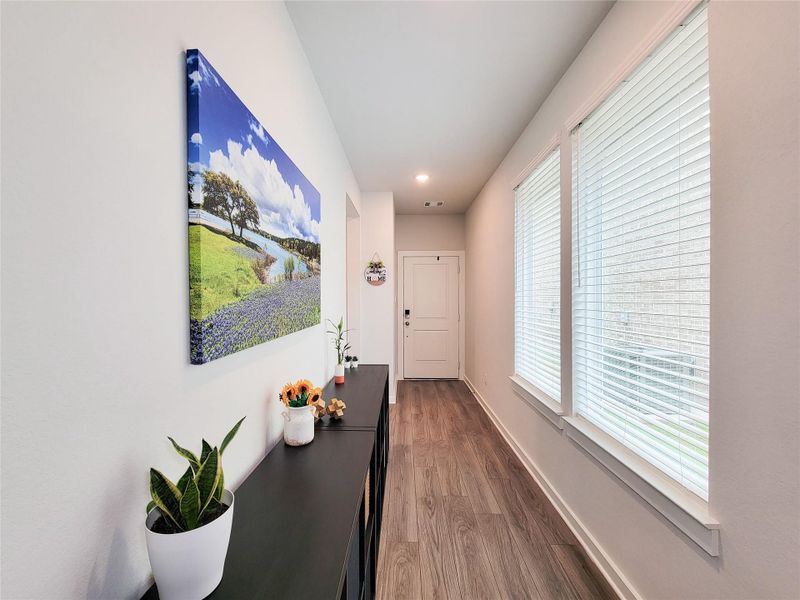 Furnished interior view inside a new home in Westridge Cove 40′, Conroe (Image 32).