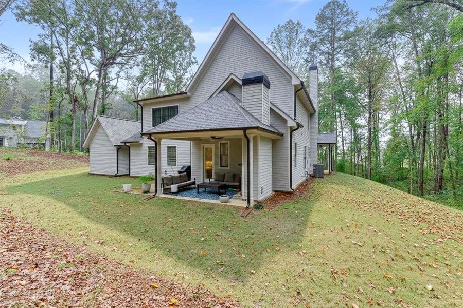 Exterior details and patio area of a home in , Dacula (Image 2).