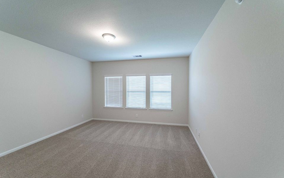 Spacious, unfurnished interior of a new home in Cypress Green, Hockley (Image 12).