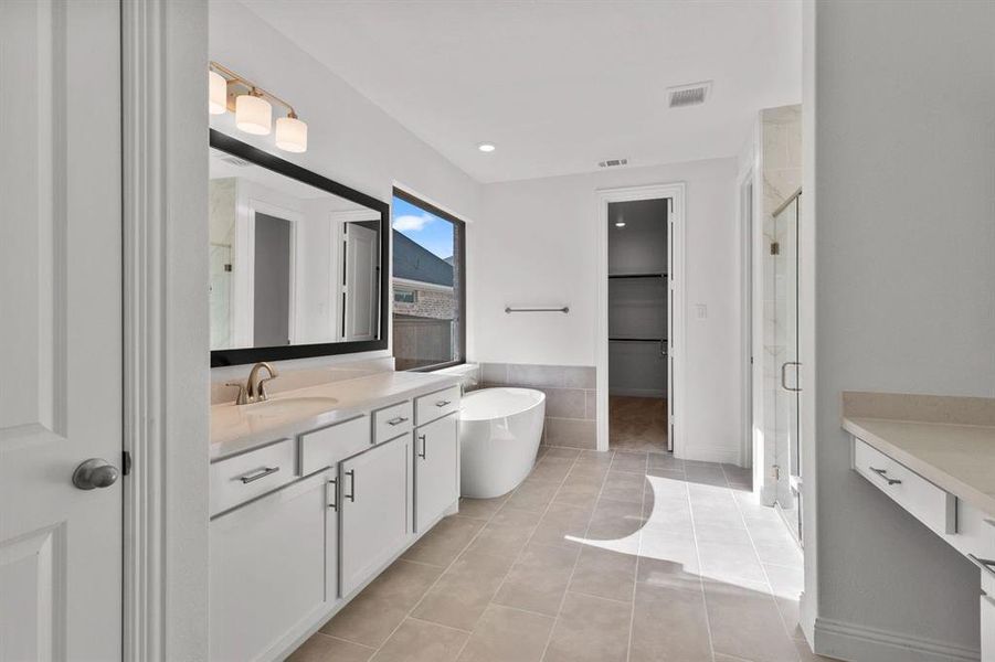 DAL_Saddle Star_Falls_2302 Sarah Drive (17)