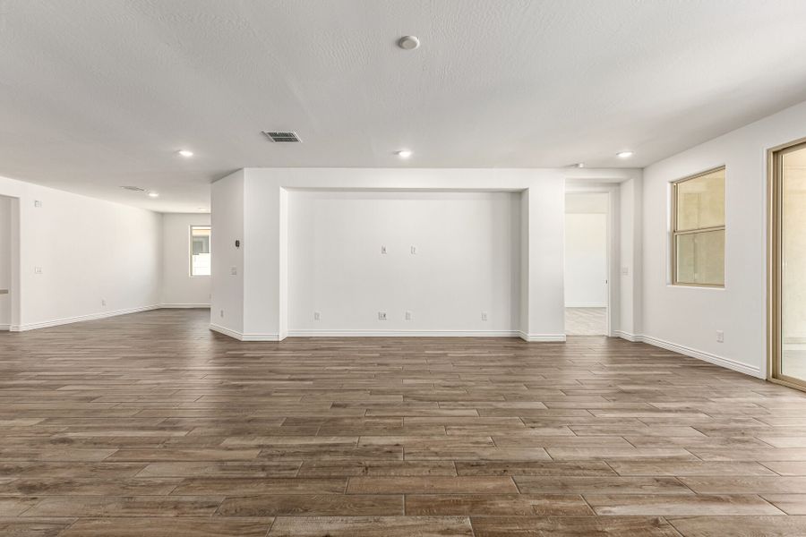 Spacious, unfurnished interior of a new home in Miravida, Surprise (Image 14). Spacious, unfurnished interior of a new home in Miravida, Surprise (Image 14).