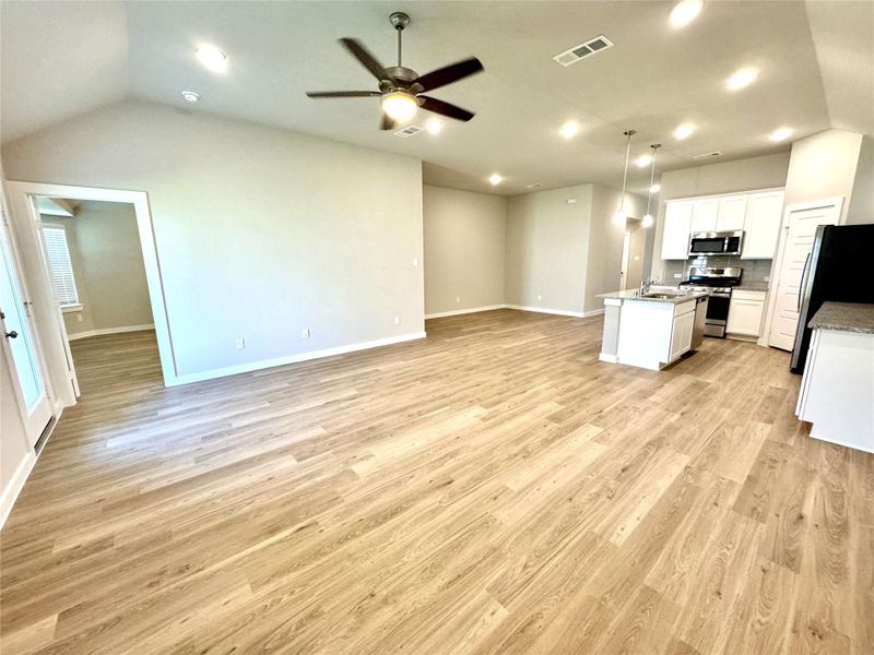 Spacious, unfurnished interior of a new home in , Cypress (Image 26).