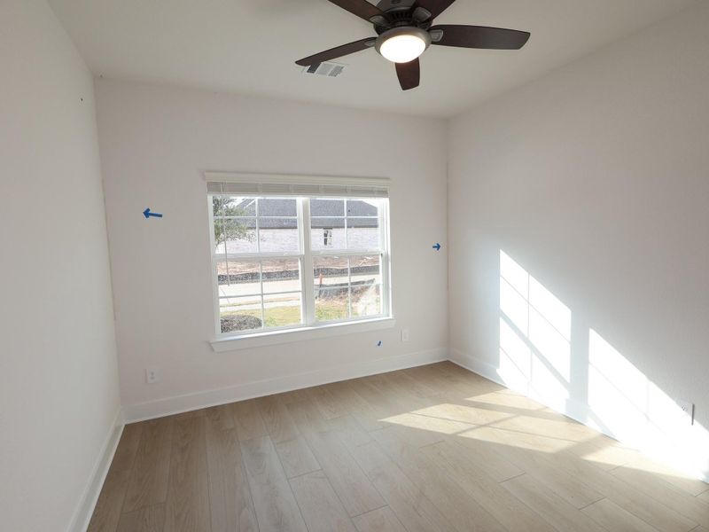 Spacious, unfurnished interior of a new home in Sorella, Tomball (Image 16).