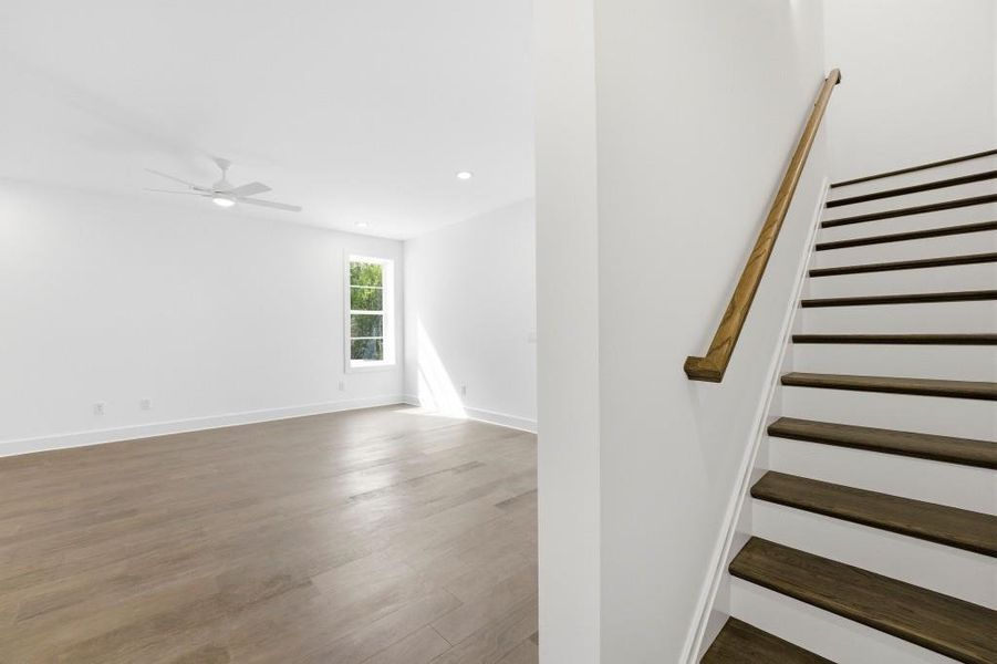Spacious, unfurnished interior of a new home in , Roswell (Image 24).