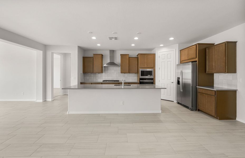 Furnished interior view inside a new home in Allen Ranches, Litchfield Park (Image 13).