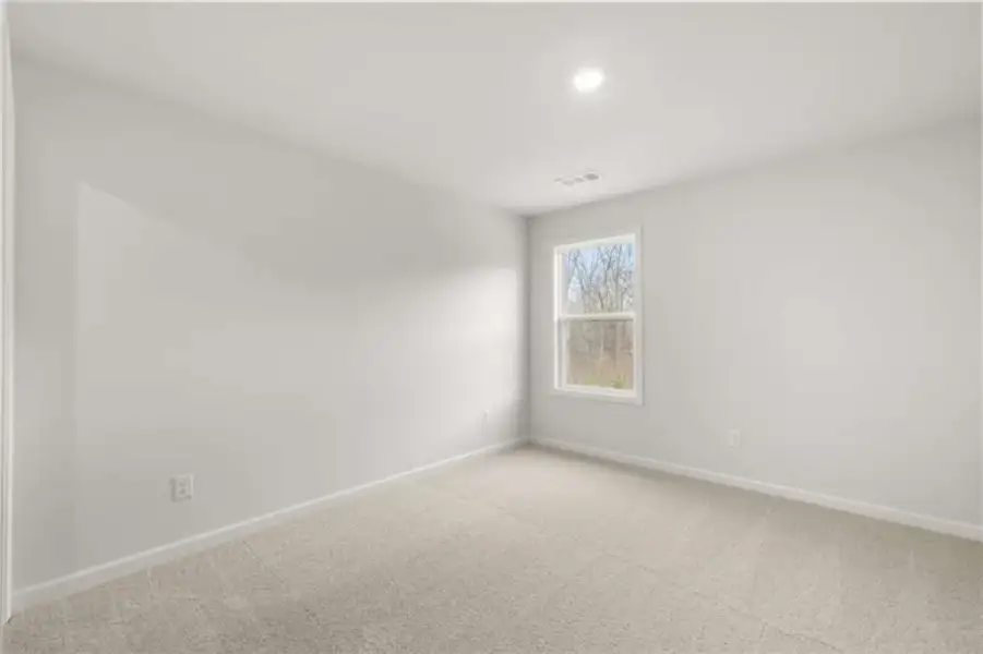 Spacious, unfurnished interior of a new home in Holland Estates, Powder Springs (Image 27). Spacious, unfurnished interior of a new home in Holland Estates, Powder Springs (Image 27).