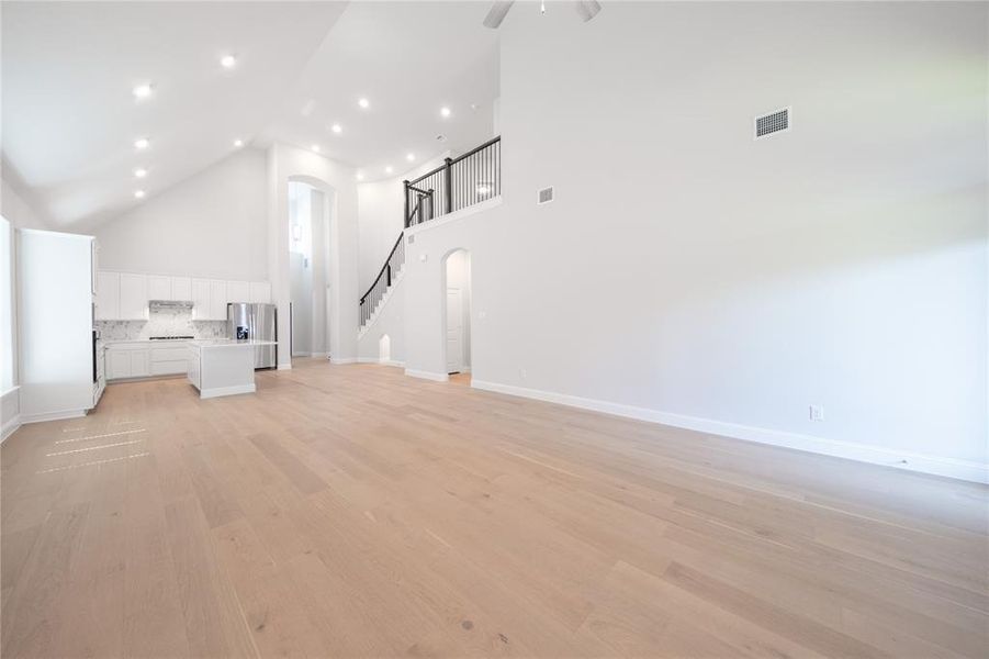 Spacious, unfurnished interior of a new home in , Venus (Image 23).