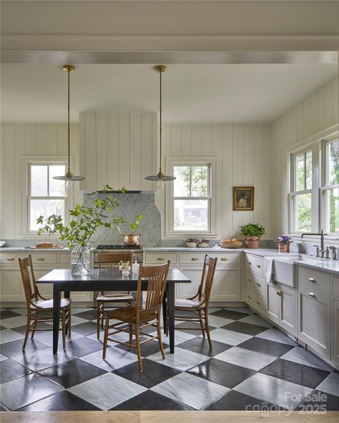 Furnished interior view inside a new home in , Fort Mill (Image 4). Furnished interior view inside a new home in , Fort Mill (Image 4).