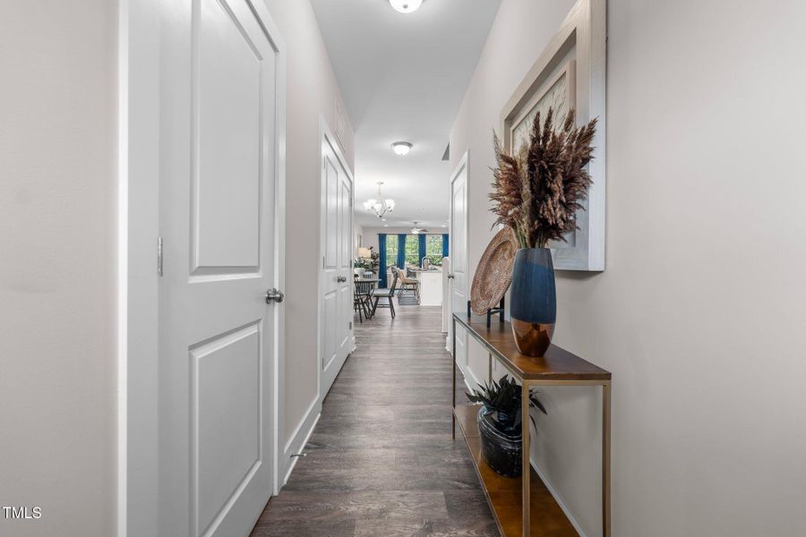 6-web-or-mls-_1075752 6-web-or-mls-_1075752