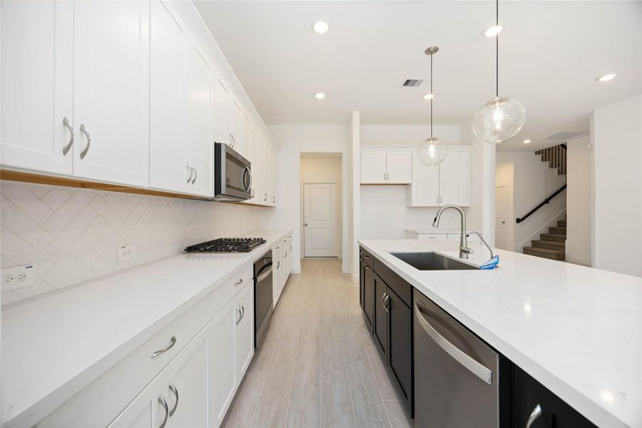 Furnished interior view inside a new home in Sienna, Missouri City (Image 7). Furnished interior view inside a new home in Sienna, Missouri City (Image 7).