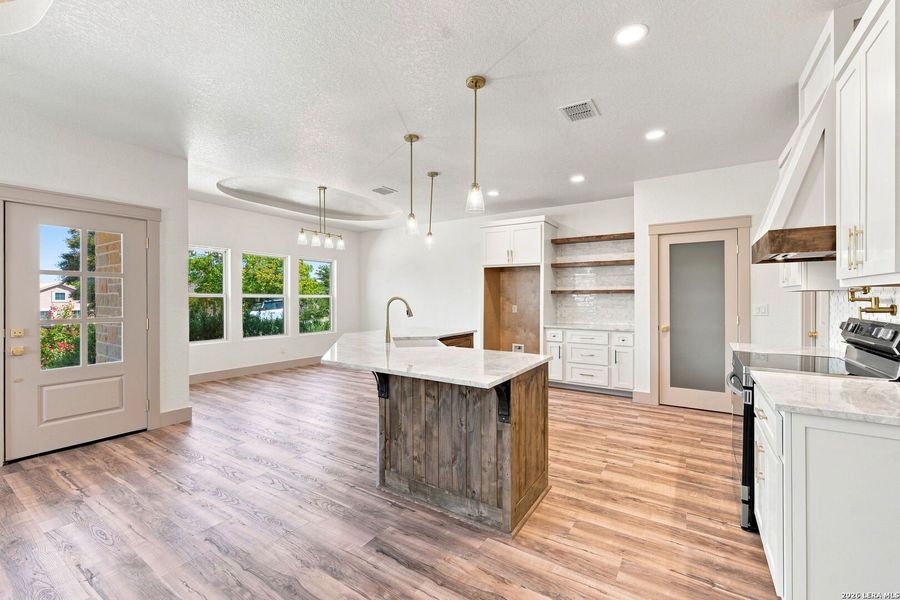 Furnished interior view inside a new home in , Kerrville (Image 5).