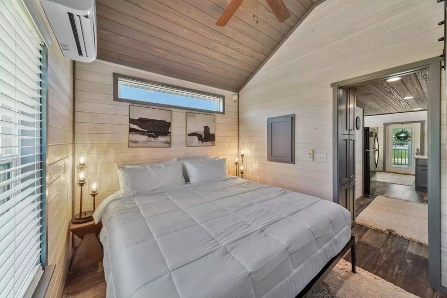 Furnished interior view inside a new home in , Fredericksburg (Image 3). Furnished interior view inside a new home in , Fredericksburg (Image 3).