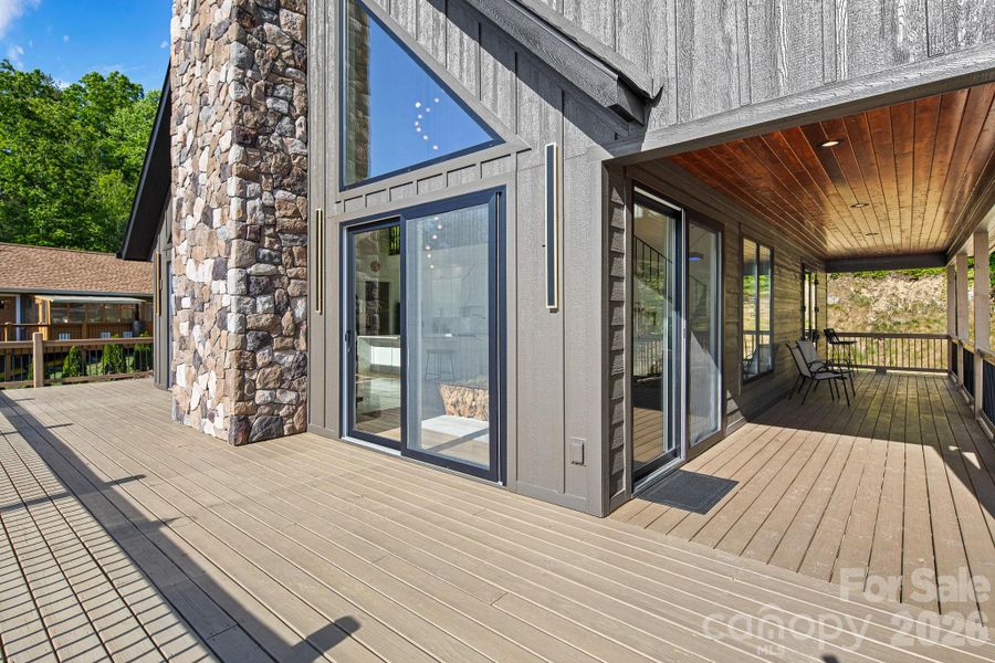 Wrap-around decking