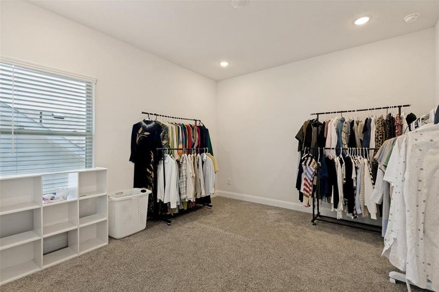 Furnished interior view inside a new home in Bayside, Rowlett (Image 26). Furnished interior view inside a new home in Bayside, Rowlett (Image 26).