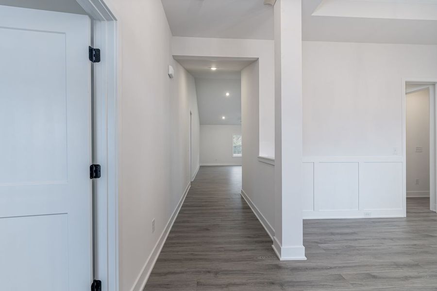 Spacious, unfurnished interior of a new home in Kerns Ridge, Salisbury (Image 11).