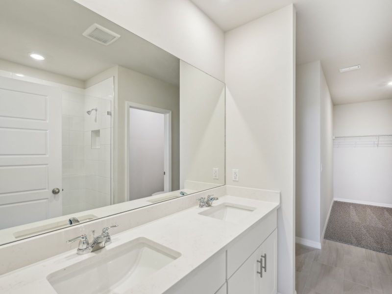 Primary bathroom in the Ibis floorplan at 44427 Diamond Trail Primary bathroom in the Ibis floorplan at 44427 Diamond Trail