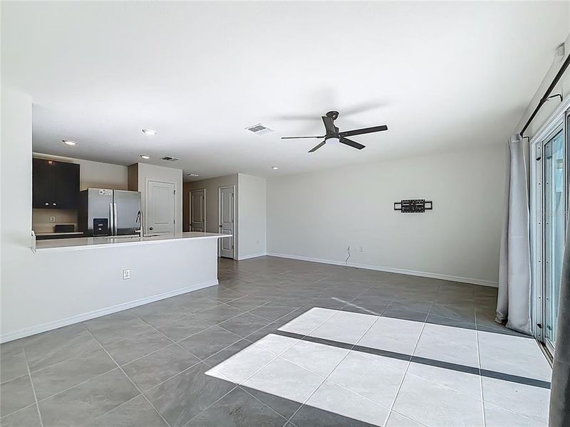 Spacious, unfurnished interior of a new home in The Towns at Laurel Commons, Ocala (Image 34).