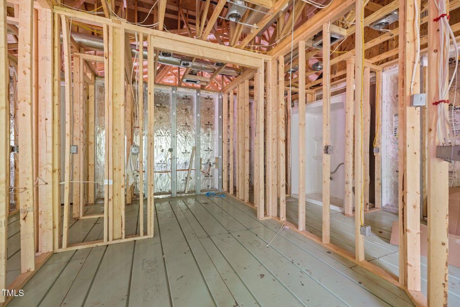 16-web-or-mls-5Z8A7877