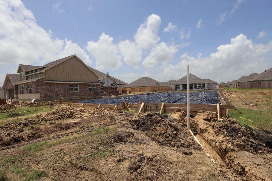 One story home with 4 beds, 3 baths, and 3 car garage