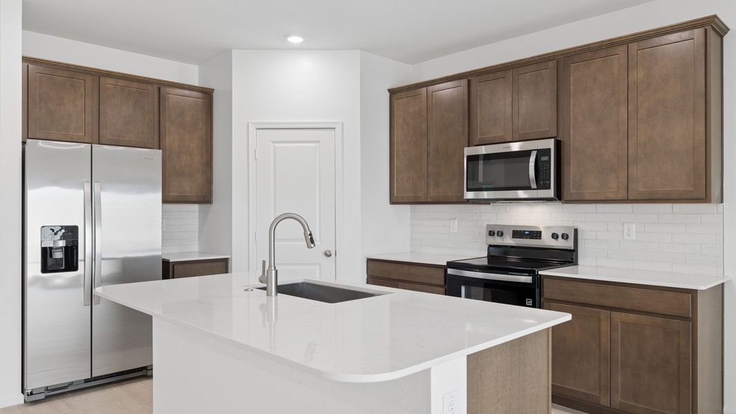 Furnished interior view inside a new home in Copper Falls, Buckeye (Image 7).