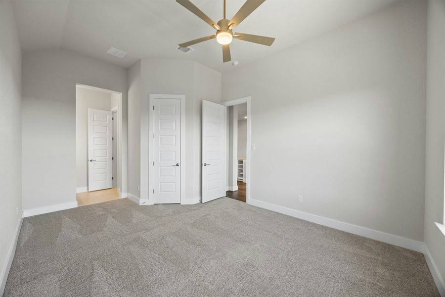 Spacious, unfurnished interior of a new home in Riverstone, Georgetown (Image 34).