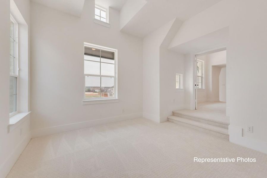Representative unfurnished interior of a home built from the Grandview by Grand Homes in Silverleaf Estates in Frisco, Frisco (Image 15).
