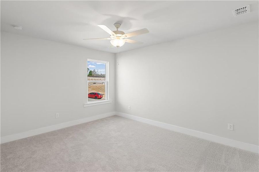 Spacious, unfurnished interior of a new home in Hunters Creek, Flowery Branch (Image 35). Spacious, unfurnished interior of a new home in Hunters Creek, Flowery Branch (Image 35).