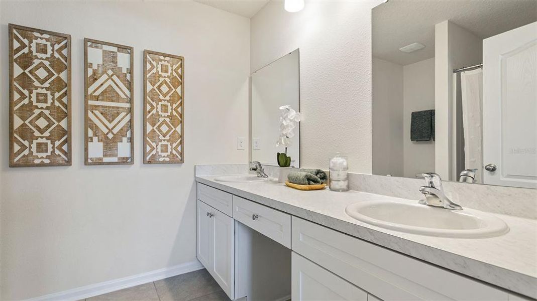 Furnished interior view inside a new home in Bridgewater, St. Augustine (Image 9).