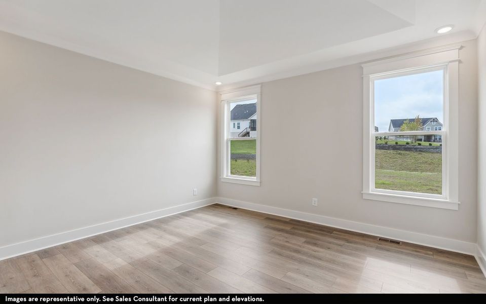Spacious, unfurnished interior of a new home in Aden Woods, Fairview (Image 20).