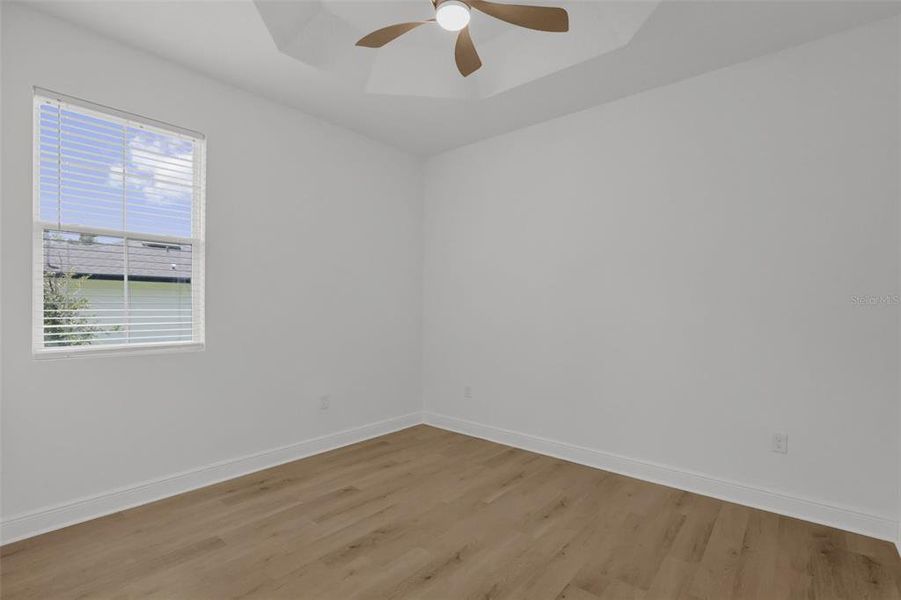Spacious, unfurnished interior of a new home in , Deland (Image 17).