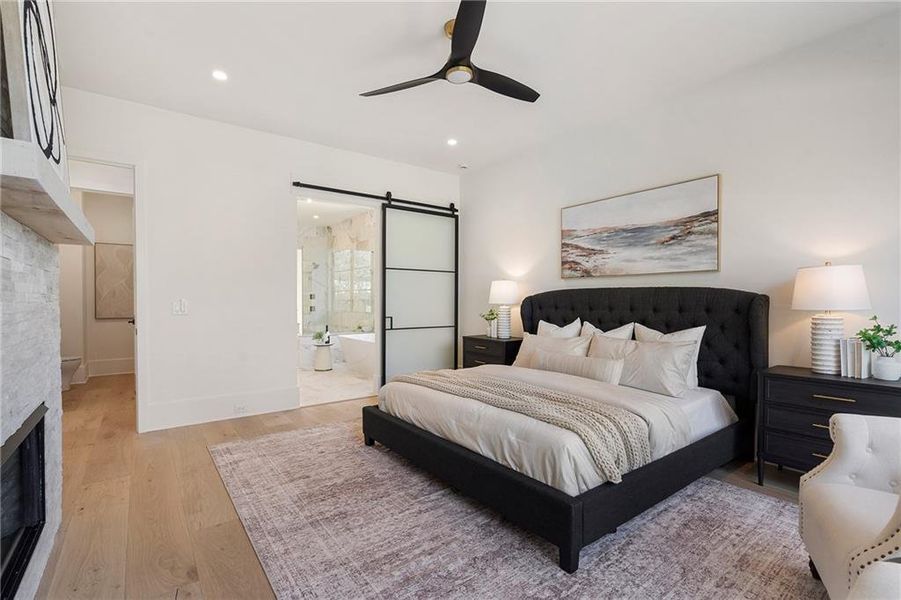 Furnished interior view inside a new home in , Alpharetta (Image 9).