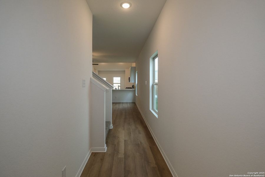 Spacious, unfurnished interior of a new home in Winding Brook, San Antonio (Image 17). Spacious, unfurnished interior of a new home in Winding Brook, San Antonio (Image 17).