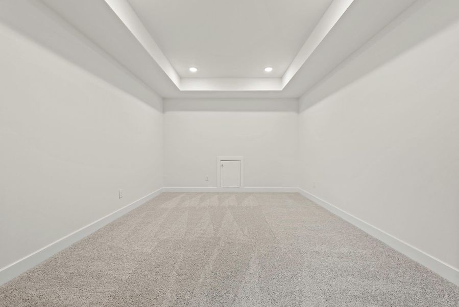 Spacious, unfurnished interior of a new home in Candela – 60', Richmond (Image 12).