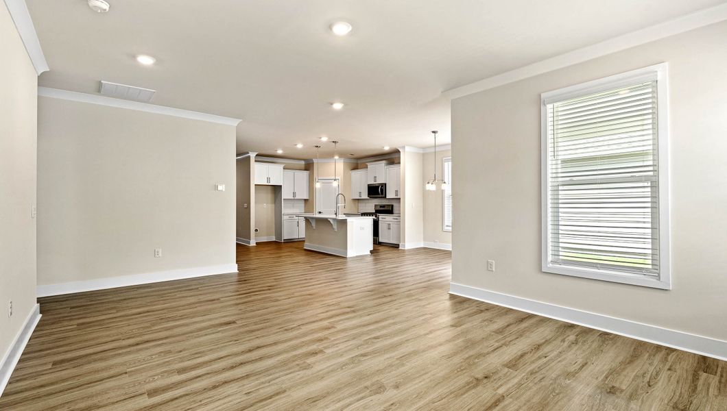 Spacious, unfurnished interior of a new home in Adams Glen, Greenville (Image 24).