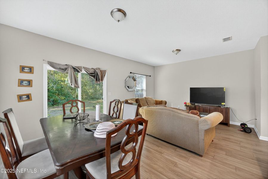 Furnished interior view inside a new home in , Jacksonville (Image 9).