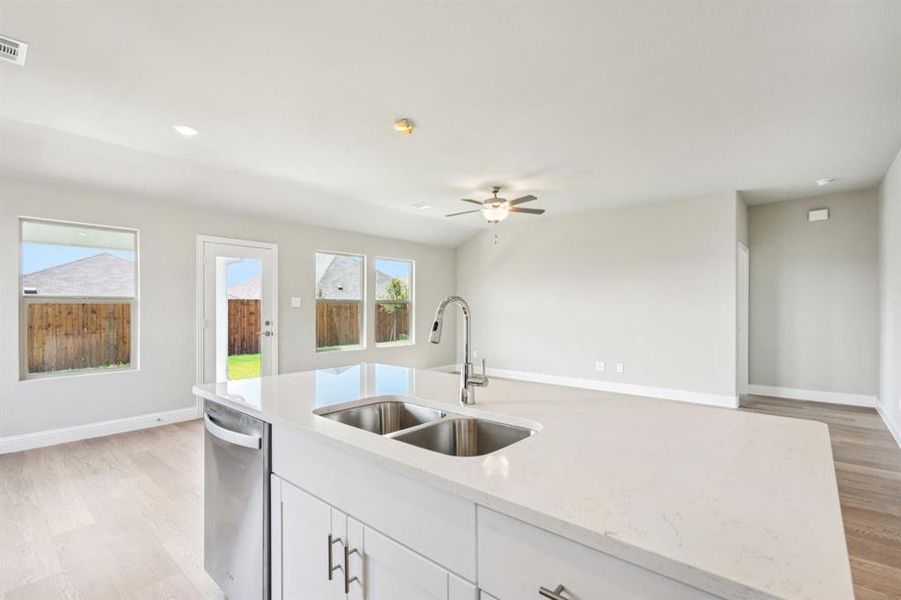 Photo is not of the actual home, but is an inspirational photo of builder’s model home and may depict options, furnishings, and/or decorator features that are not included. Photo is not of the actual home, but is an inspirational photo of builder’s model home and may depict options, furnishings, and/or decorator features that are not included.