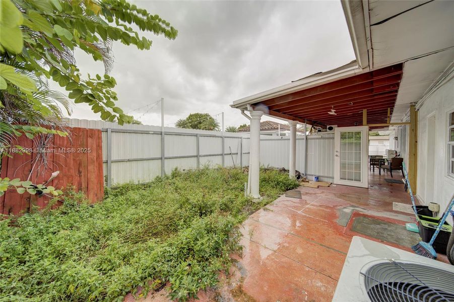 Front exterior of a new home in , Miami, FL, highlighting curb appeal (Image 19). Front exterior of a new home in , Miami, FL, highlighting curb appeal (Image 19).