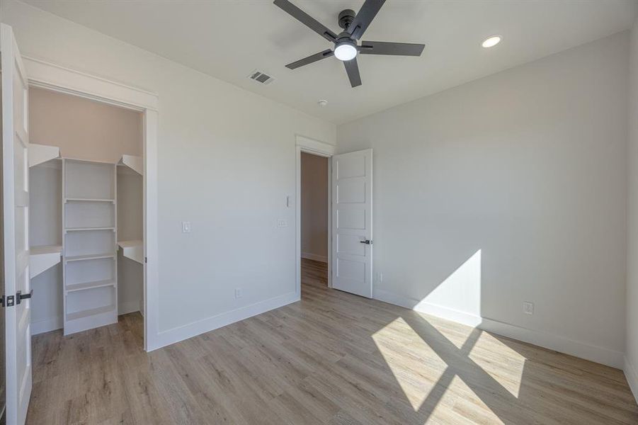Spacious, unfurnished interior of a new home in , Fort Worth (Image 19).